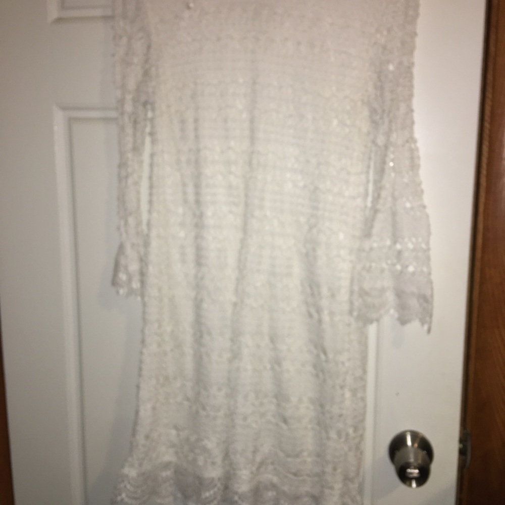 H & M white dress